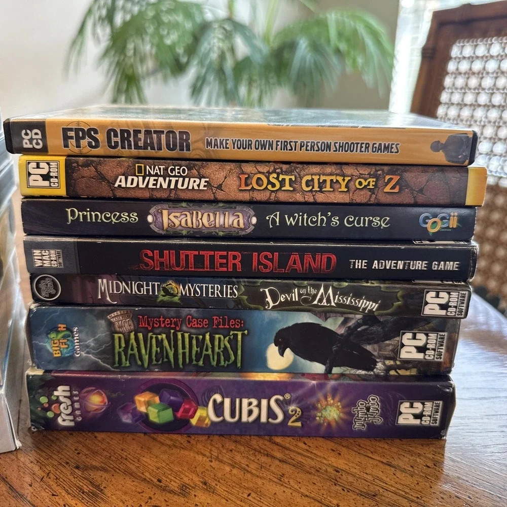 PC DVD & CD-ROMGame Lot Of 13 Games